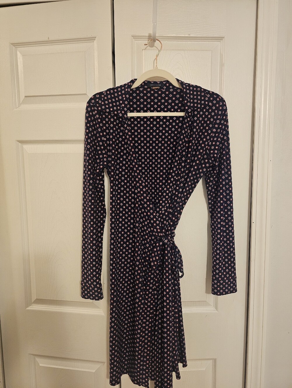 Tommy Hilfiger Wrap Dress Long Sleeved Size 8